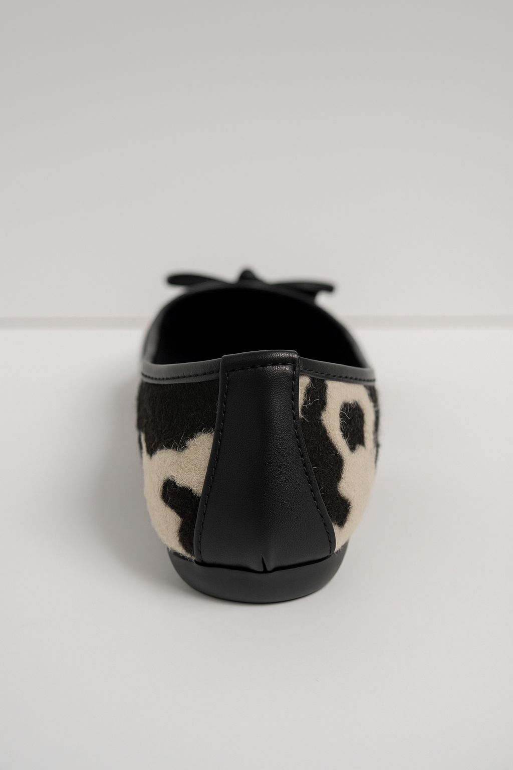 BALLÉ COW