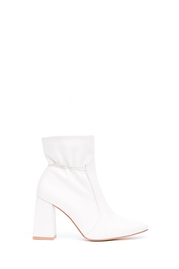 BOTA FRUNCÉ BLANCA