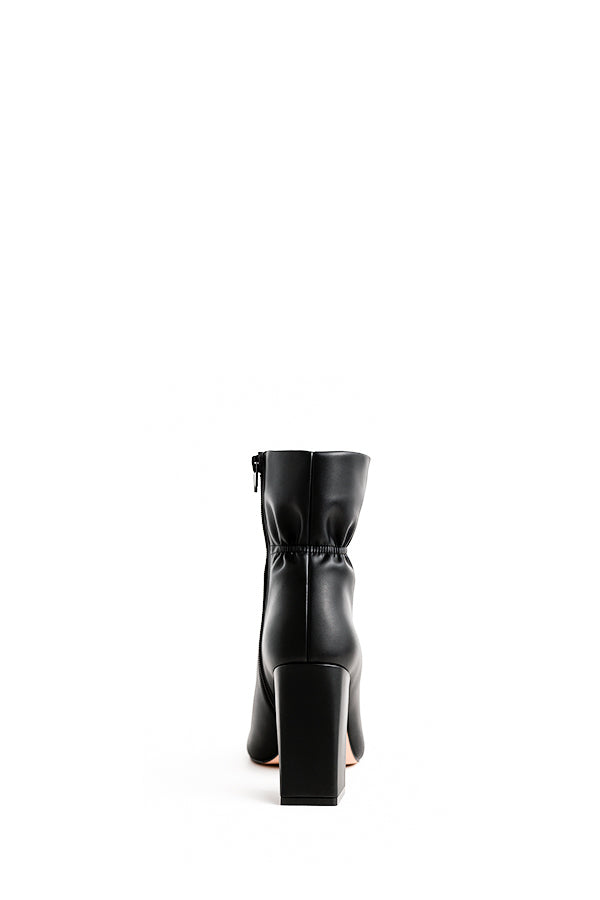 BOTA FRUNCÉ NEGRA